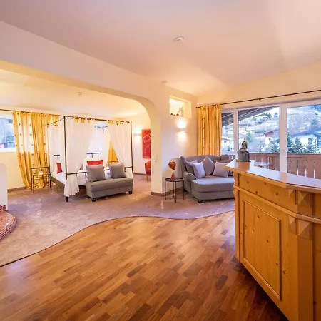 Voetter's In Am Kitzsteinhorn - Skibus Direkt Hotel 4*