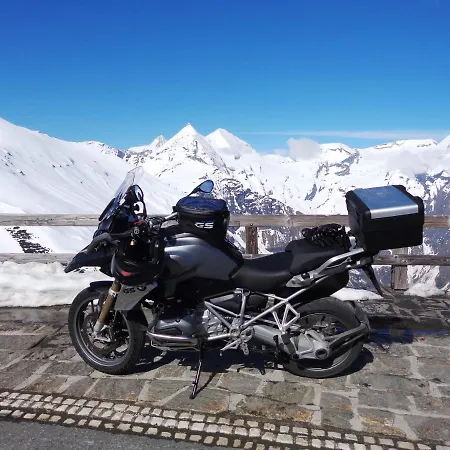 Voetter's In Am Kitzsteinhorn - Skibus Direkt Hotel 4*