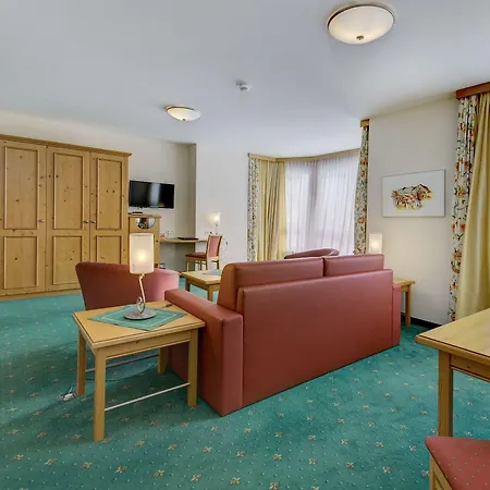 Voetter's In Am Kitzsteinhorn - Skibus Direkt Hotel 4*