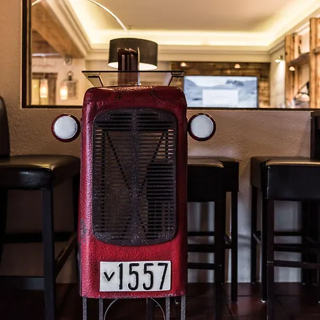 Voetter's In Am Kitzsteinhorn - Skibus Direkt ホテル