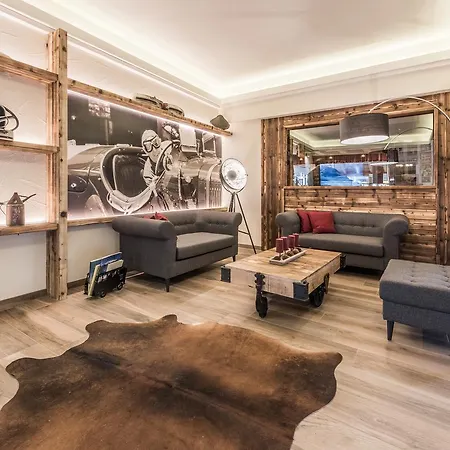 Voetter's In Am Kitzsteinhorn - Skibus Direkt 4*