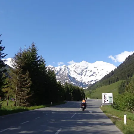 Voetter's In Am Kitzsteinhorn - Skibus Direkt