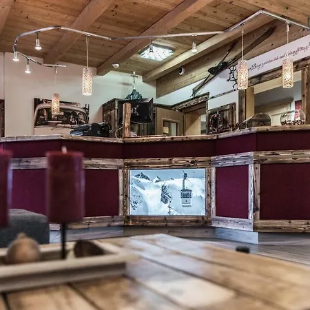 Voetter's In Am Kitzsteinhorn - Skibus Direkt 4* Kaprun