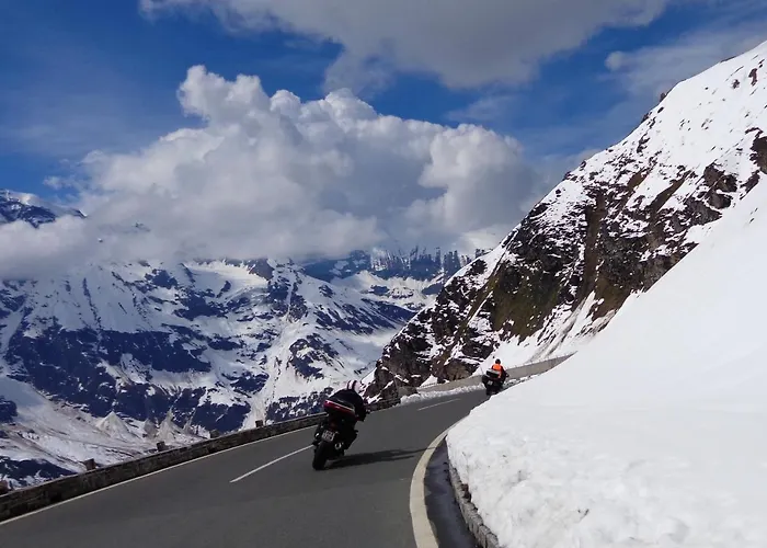 Voetter's In Am Kitzsteinhorn - Skibus Direkt